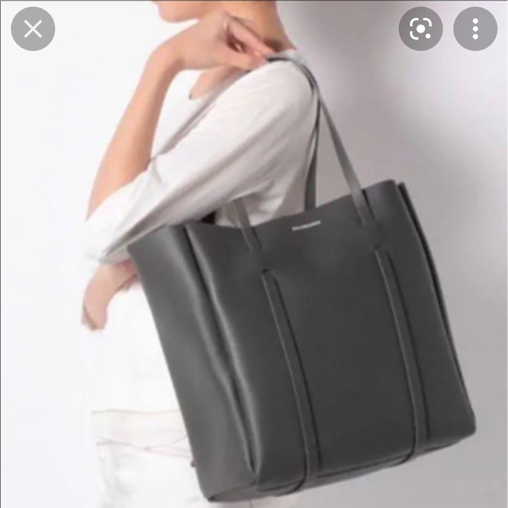 Authentic Grey Everyday tote bag M